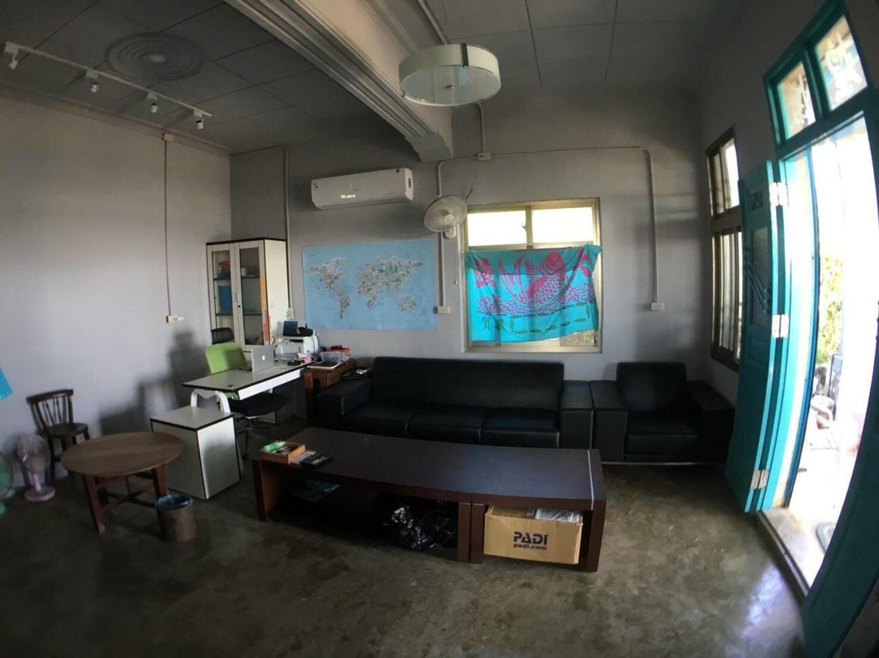 Odyssey Divers Hostel Xiaoliuqiu Exterior photo